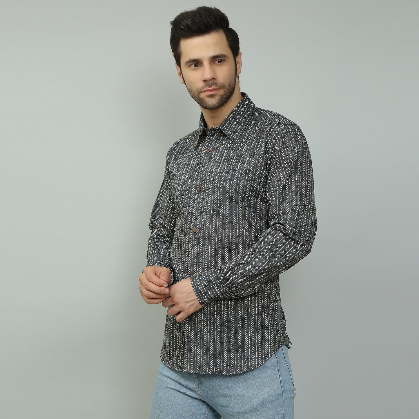 dark grey Cotton printed full sleeves shirt