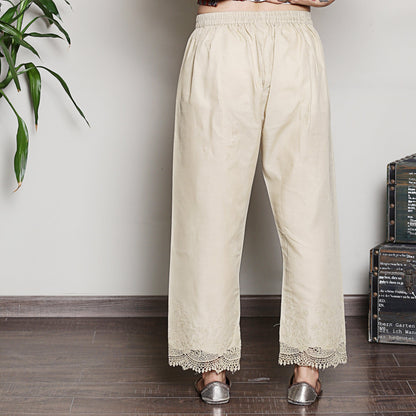 Cotton ankle length  pants in lace and cutwork fabric