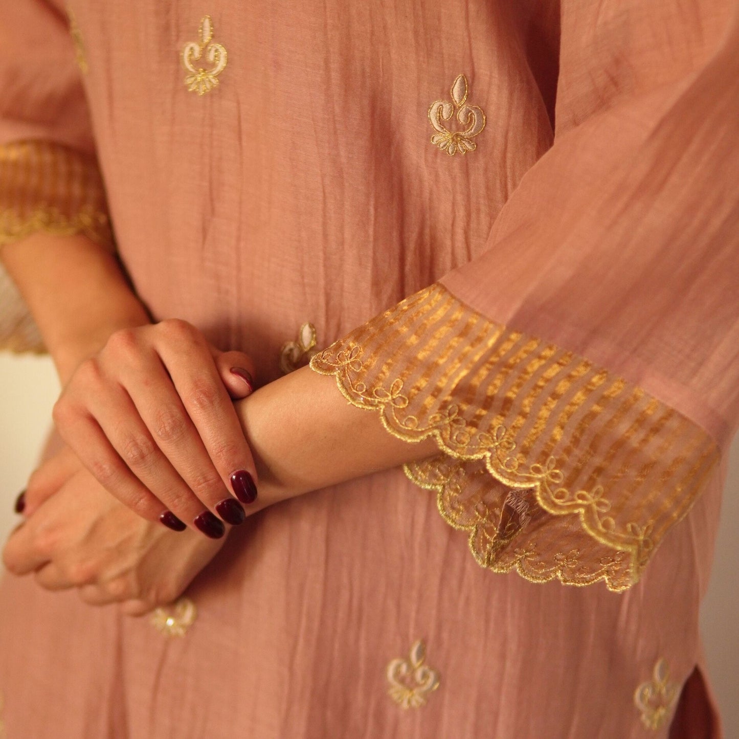Mocha Chanderi embroidered Kurta Set