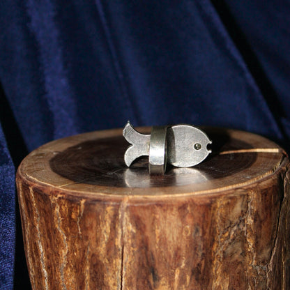 Silva Sutra Fin-tastic fish ring