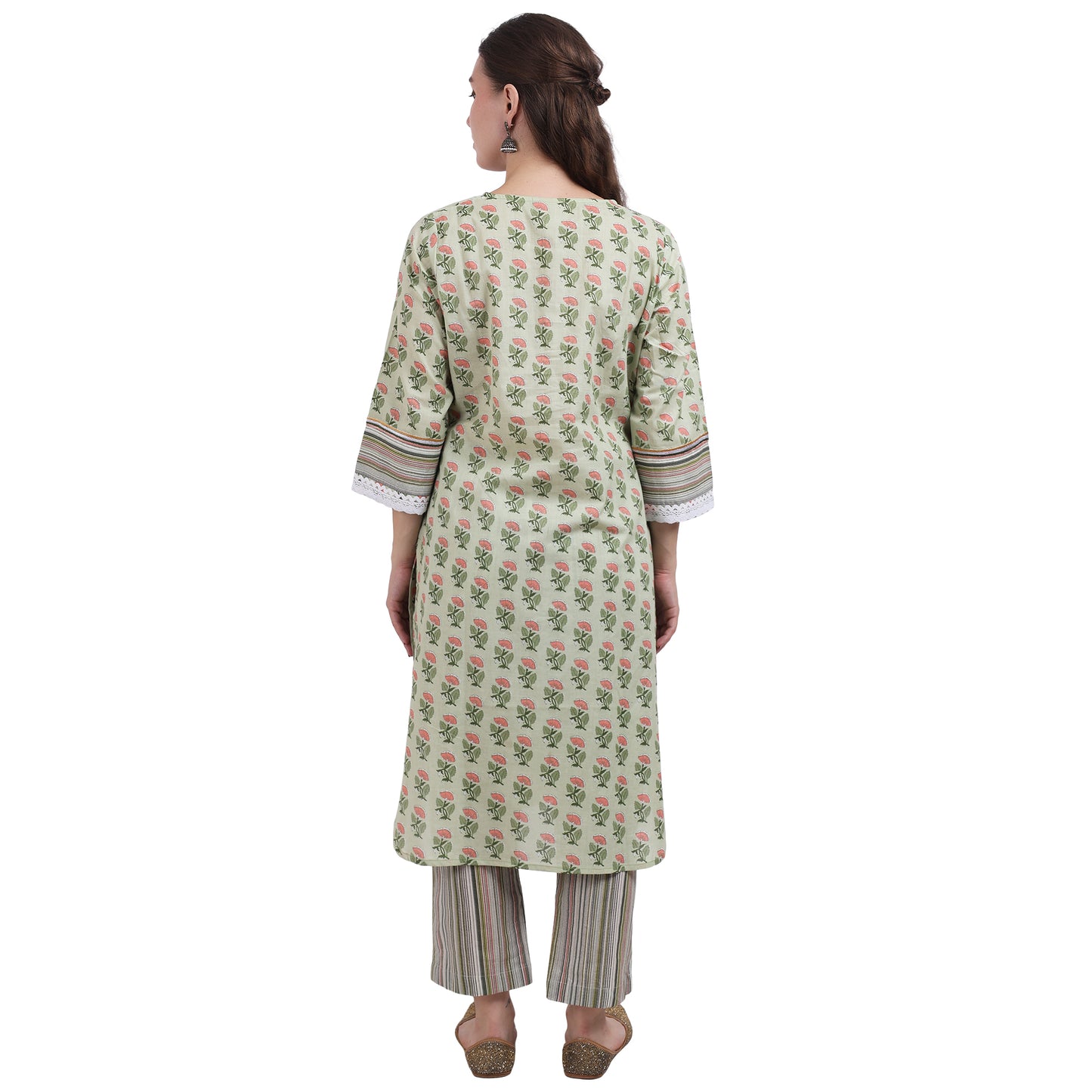 Green Cotton printed Kurta Set with embroidery