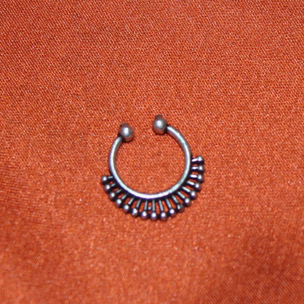 Silva Sutra Sunburst Nose ring