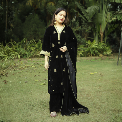 Black Velvet Embroidered Kurta set with Velvet Dupatta
