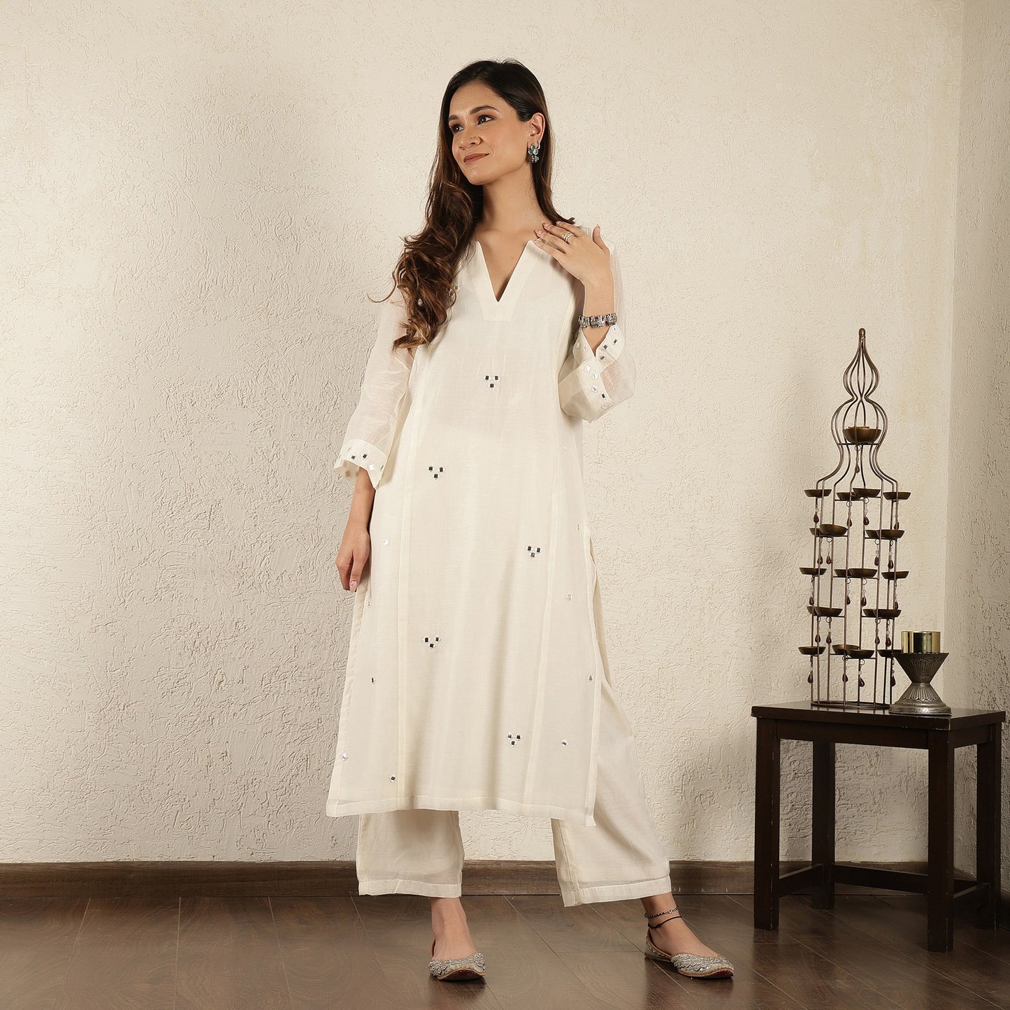 Off White Chanderi mirrorwork kurta