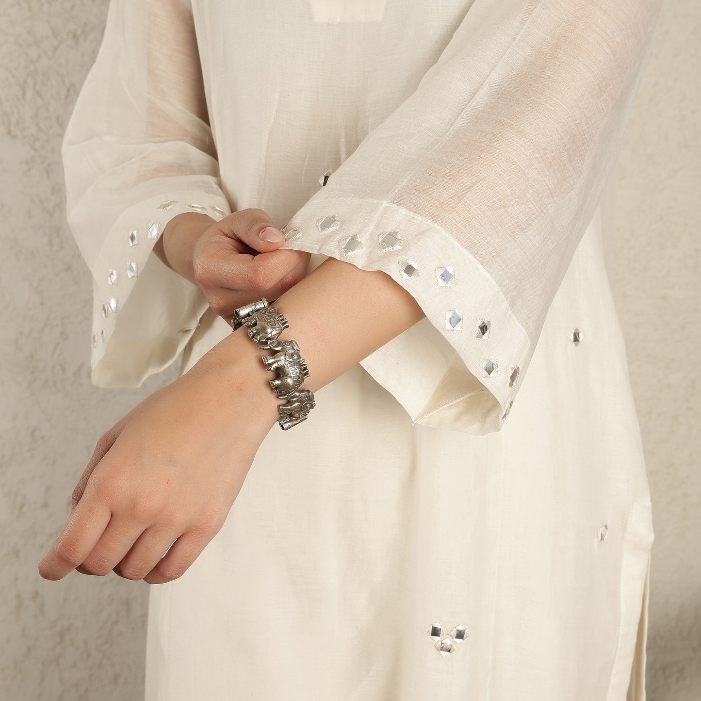 Off White Chanderi mirrorwork kurta