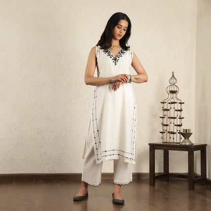 Off white chanderi embroidered kurta