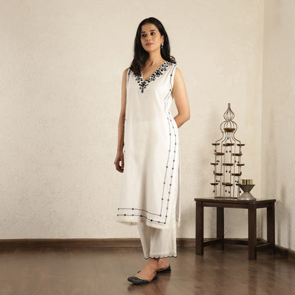 Off- White Mirror work Embroidered chanderi Suit Set