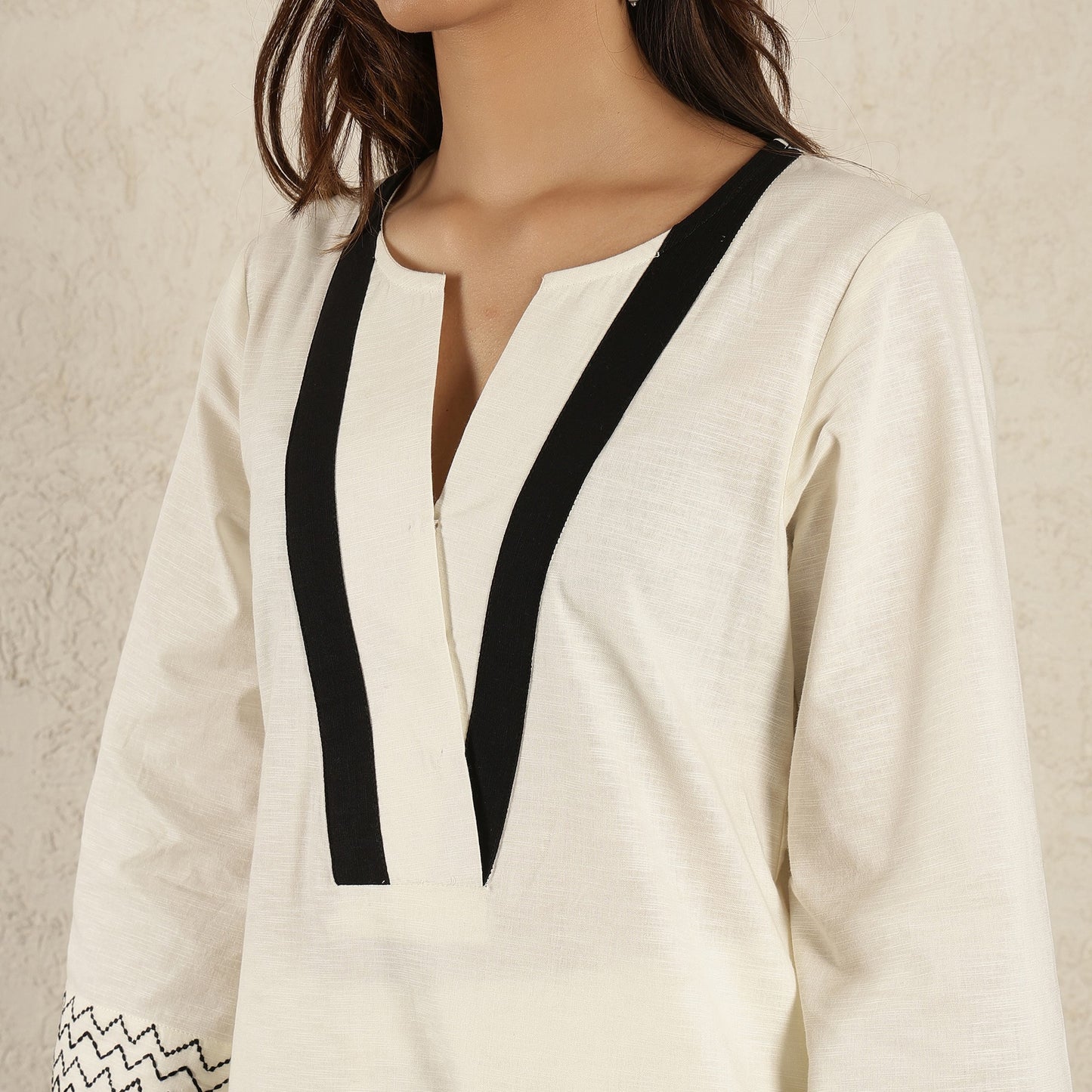 Off white hand embroidered kurta