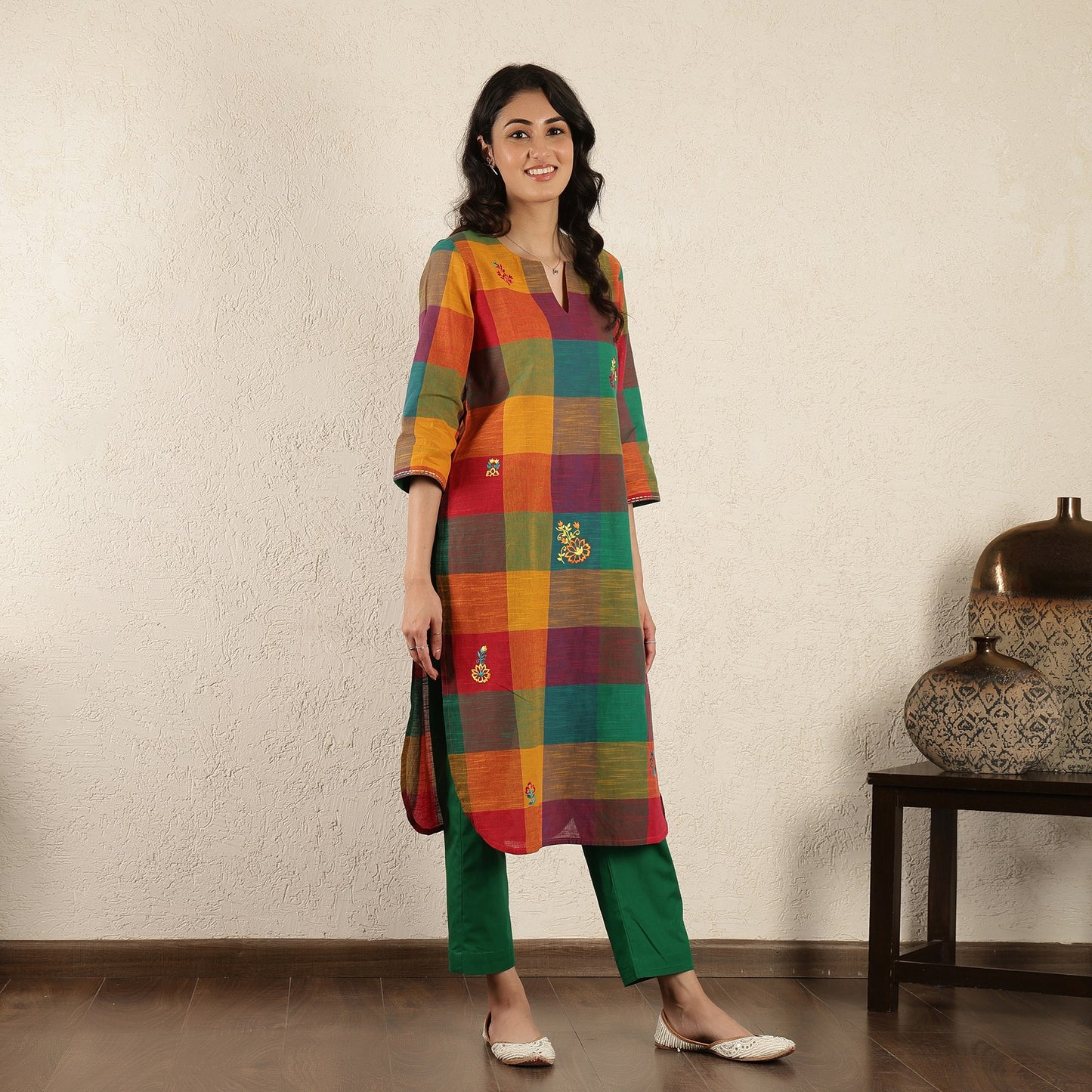 Multicoloured checked Floral embroidered kurta