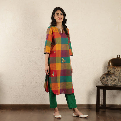 Multicoloured checked Floral embroidered kurta