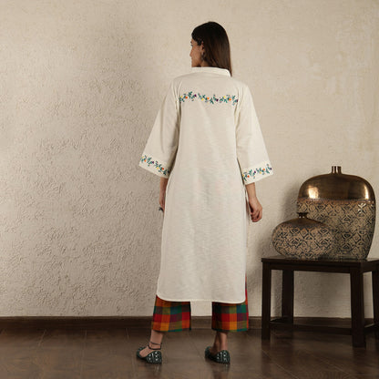 Off white Floral embroidered kurta