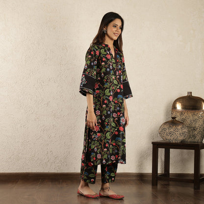 Black Kurta with embroidered Sleeves