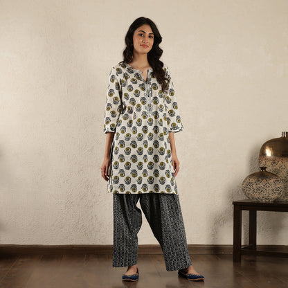 White floral printed kurta