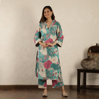 Teal Kurta with embroidered Sleeves