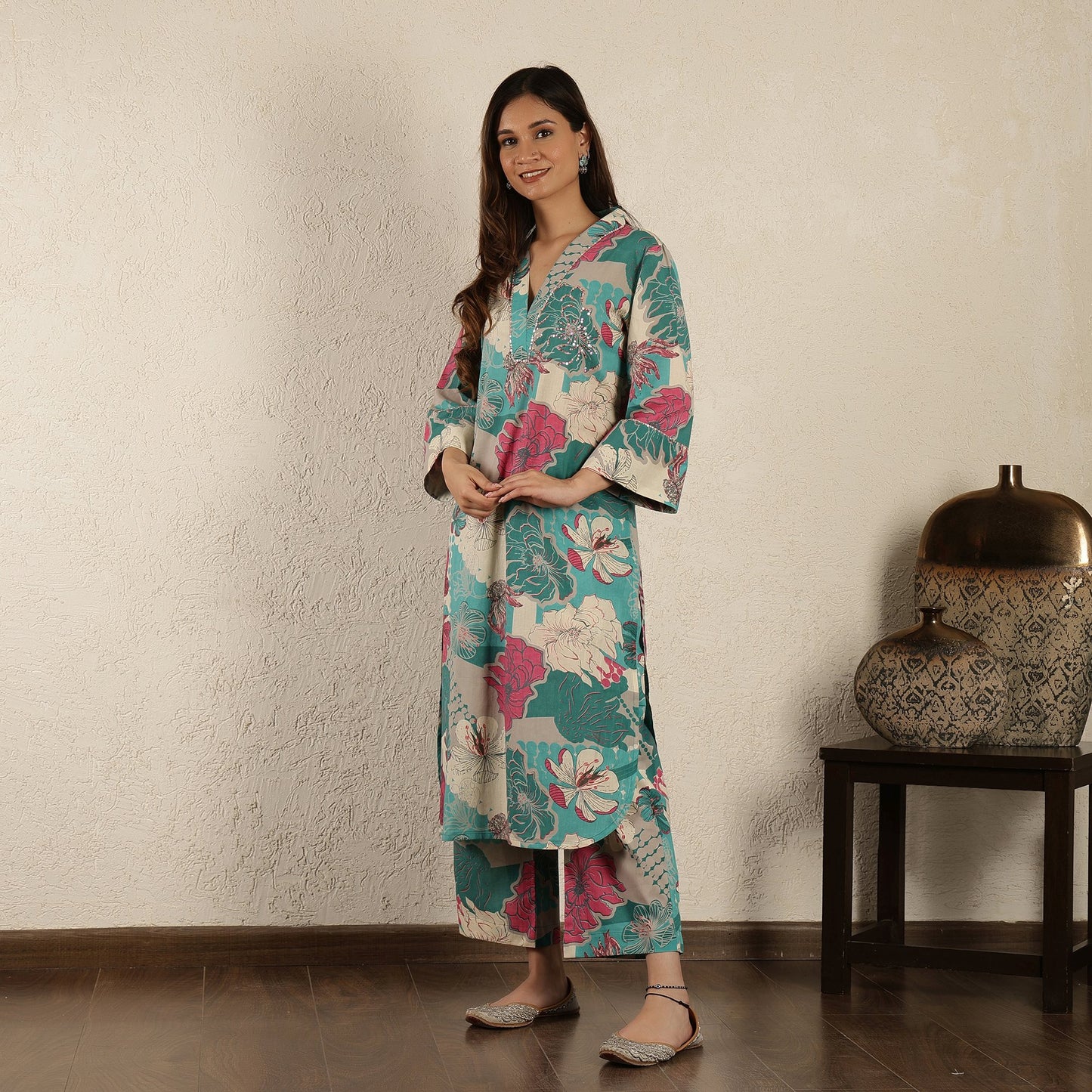 Teal Kurta with embroidered Sleeves