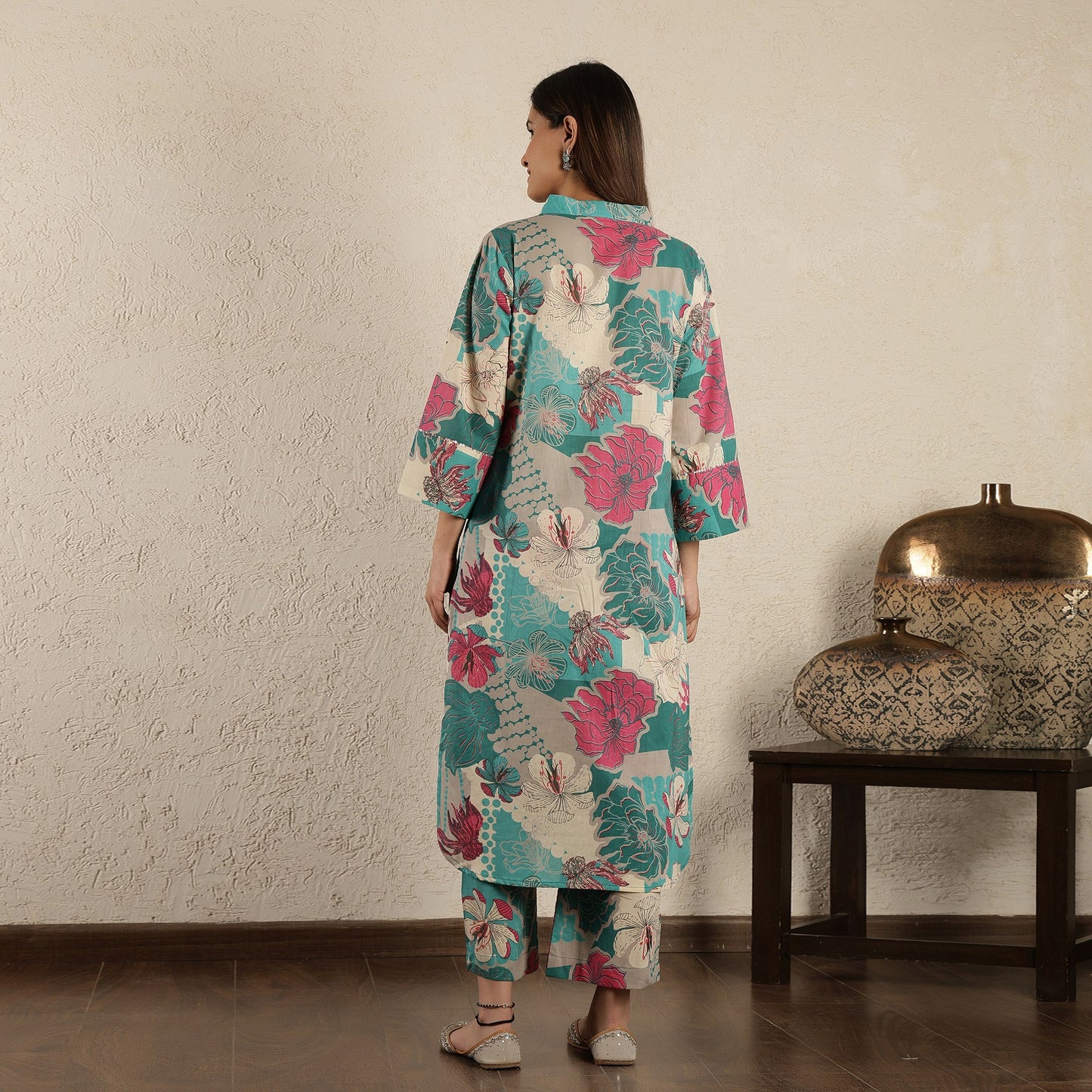 Teal Kurta with embroidered Sleeves