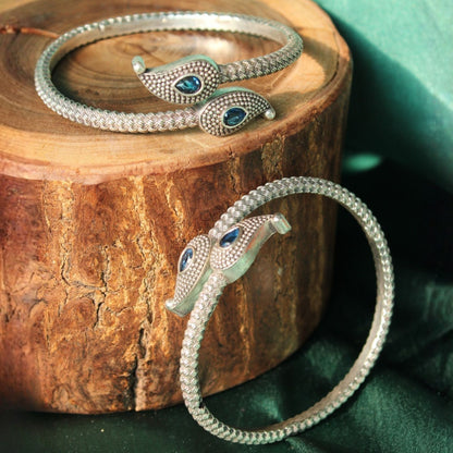 blue Silver Oxidised Stone studded bangle