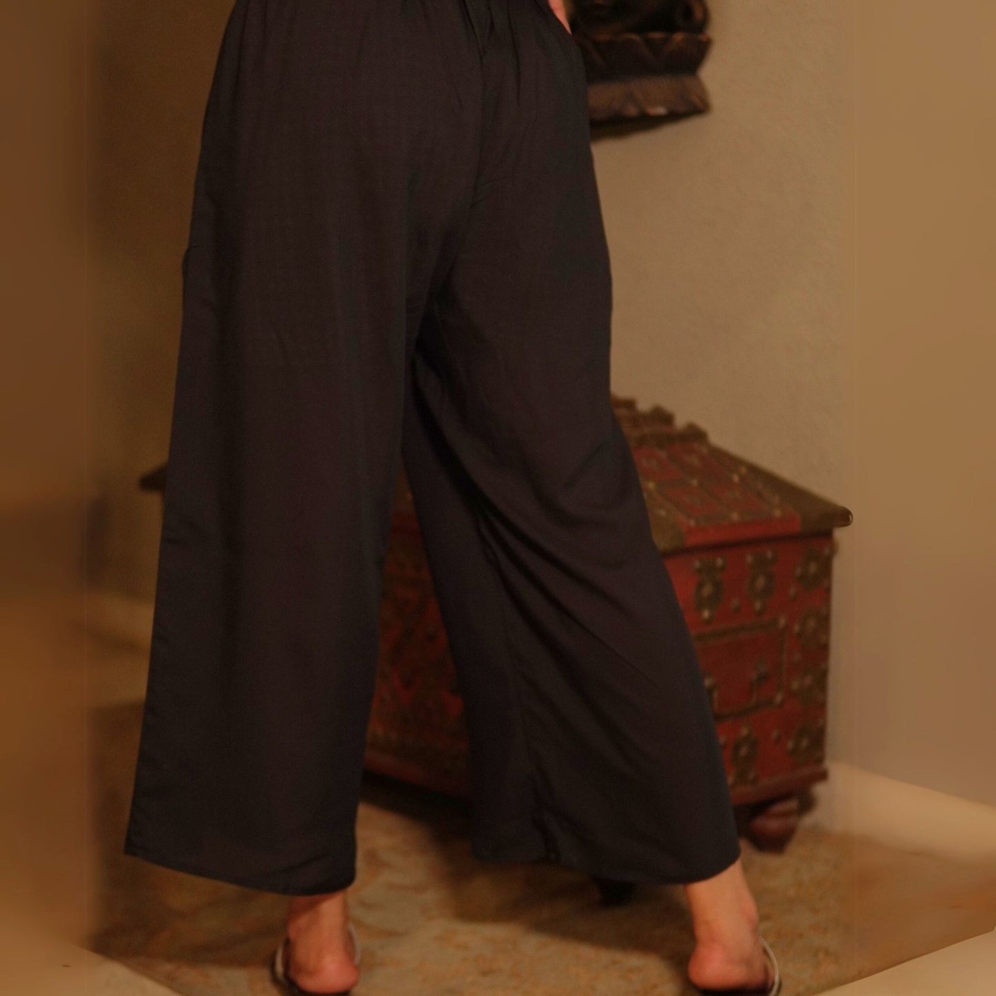 Black ikat printed kurta with overlapped pants