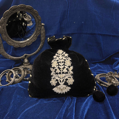Black Velvet Potli