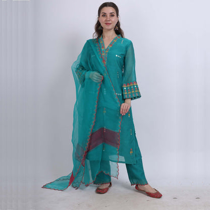 Chanderi embroidered set with organza dupatta