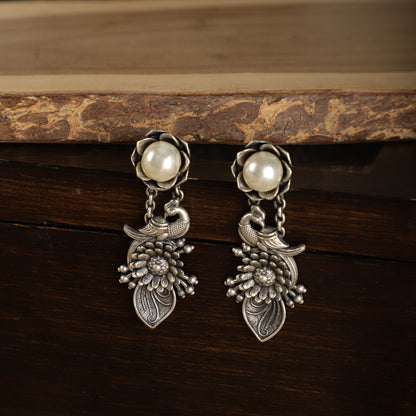 Silver Pearl Earrings - Peacock and Pearl Close-up - Spring Soul