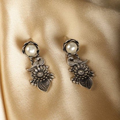 Silver pearl earrings