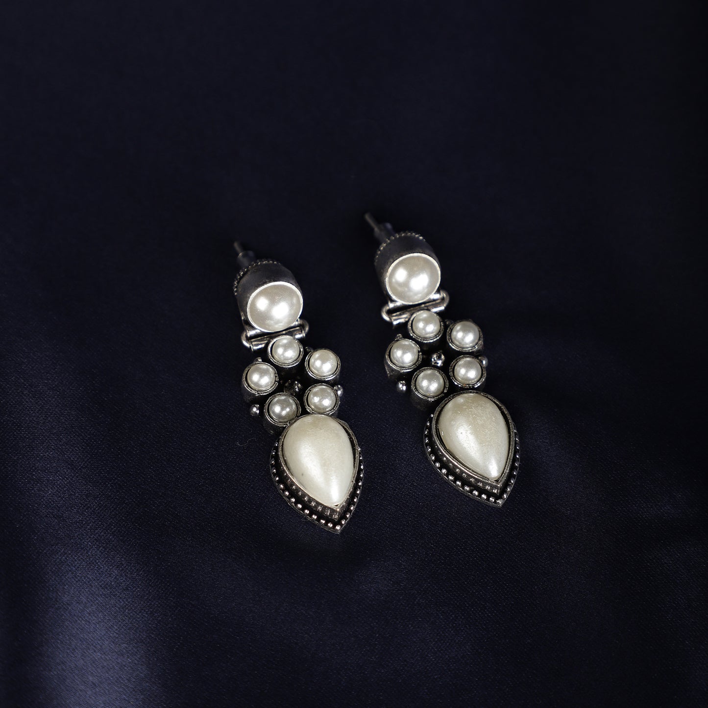 Luna Pearl Drop Earrings - White Pearl - Spring Soul