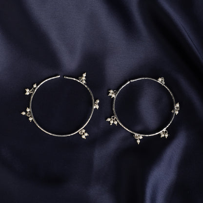 Silver pearl bangles- set of 2