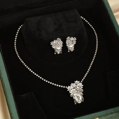 Enchantress Metal Necklace Set - Oxidised Silver Face Pendant - Spring Soul