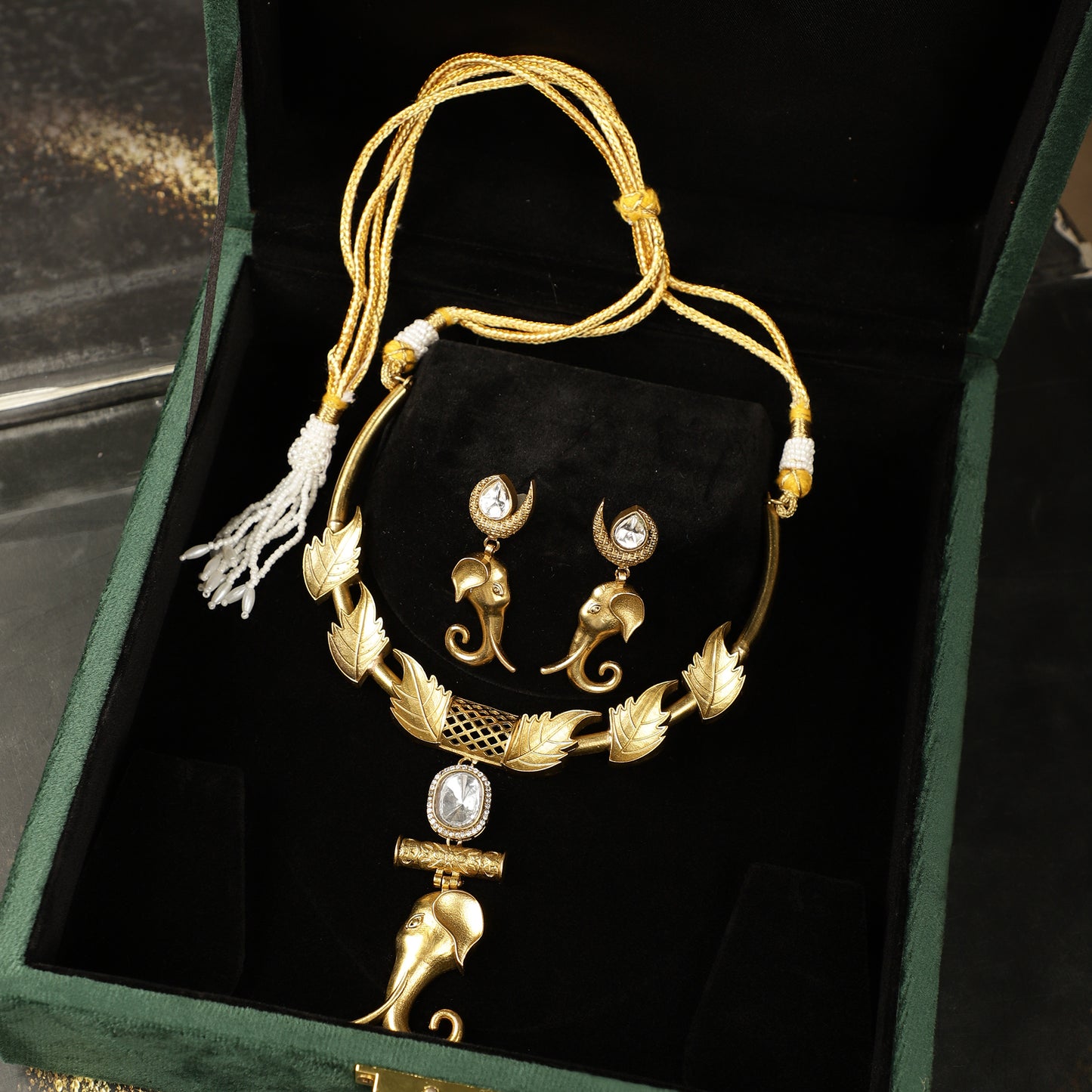 The Gajanan Leaf Choker Set