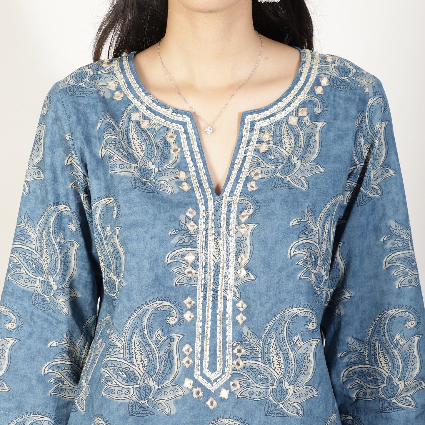 Blue Cotton kurta with Mirrorwork and Gotawork