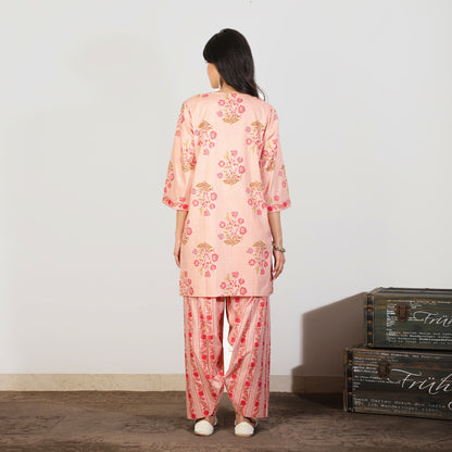 Pink Cotton kurta set with Farshi salwar and Sequin highlight
