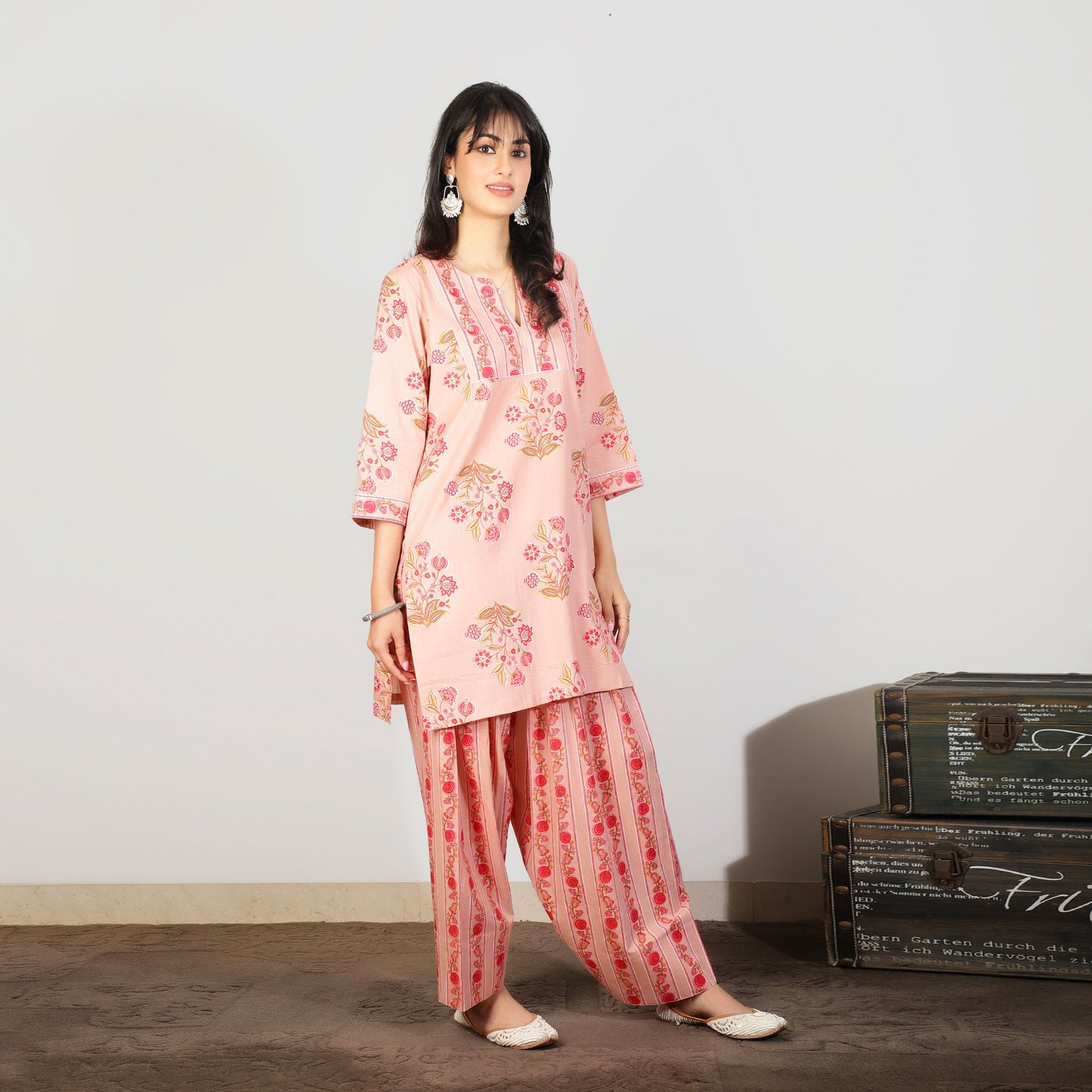 Pink Cotton kurta set with Farshi salwar and Sequin highlight