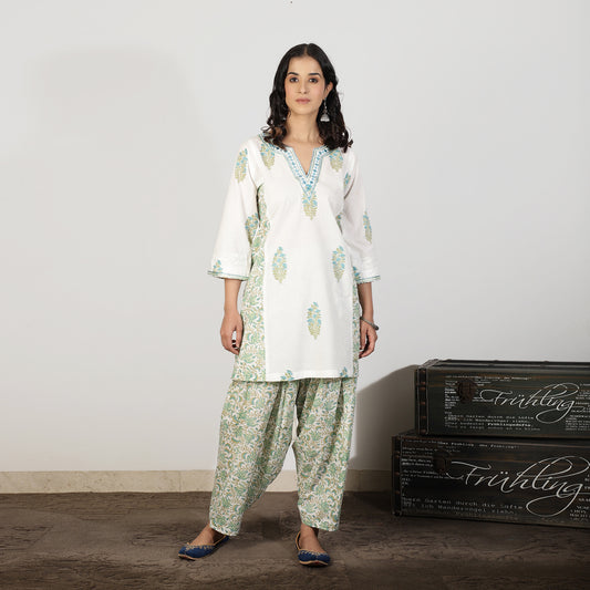 Blue Mughal printed Kurta with mirrorwork
