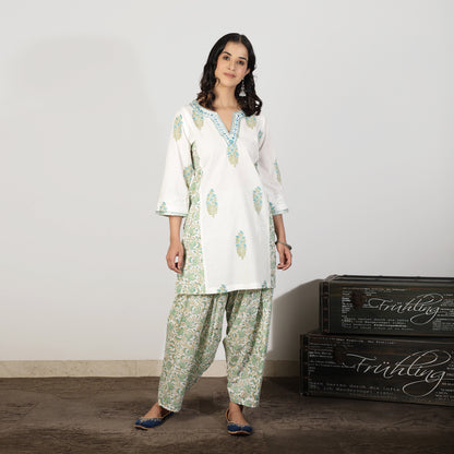 Blue Mughal printed Kurta set with Salwar and mirrorwork