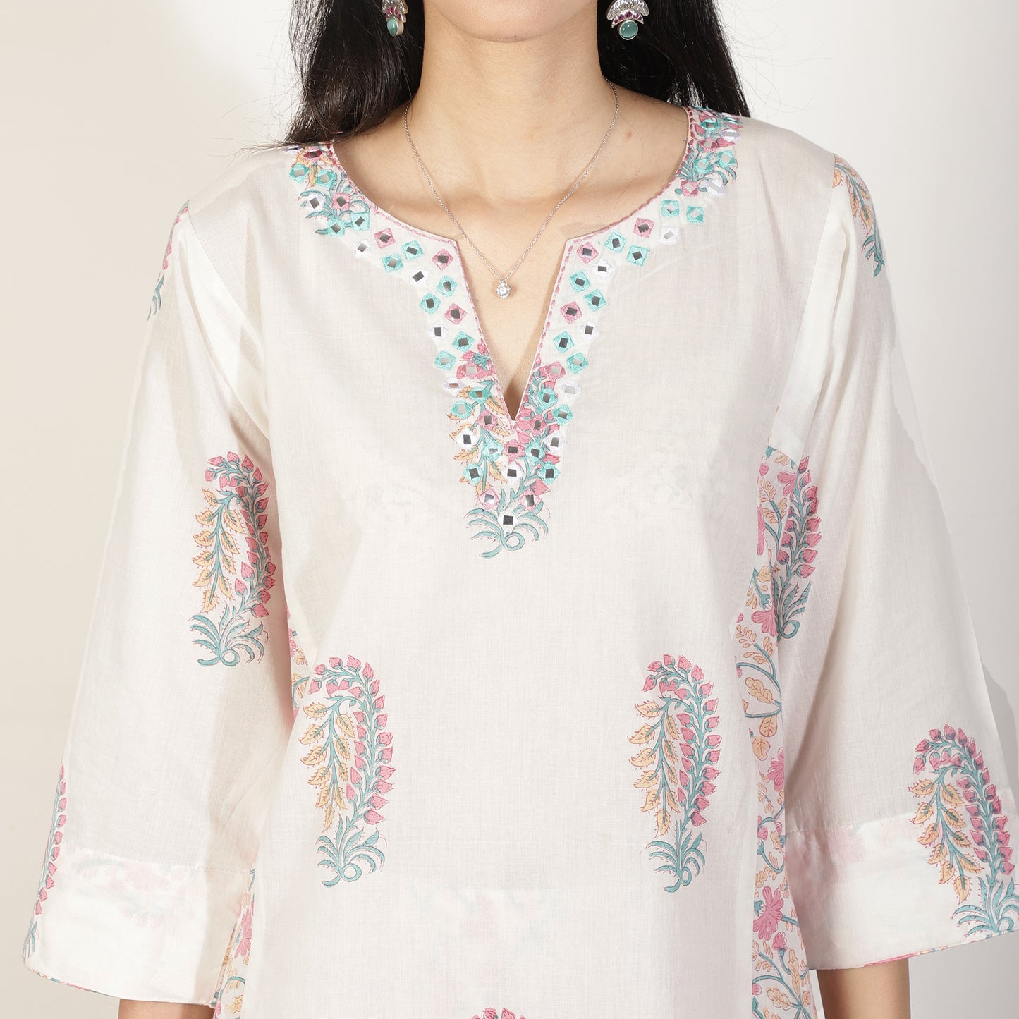 Pink Mughal printed Kurta set with Salwar and mirrorwork