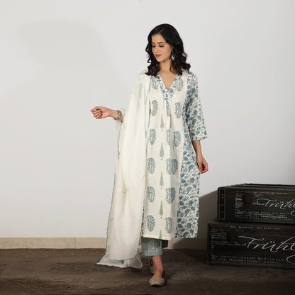 Blue Mughal printed kurta set with Chanderi dupatta - Spring Soul