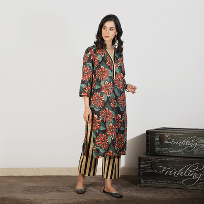 Multicoloured Cotton kurta with Sequin Details