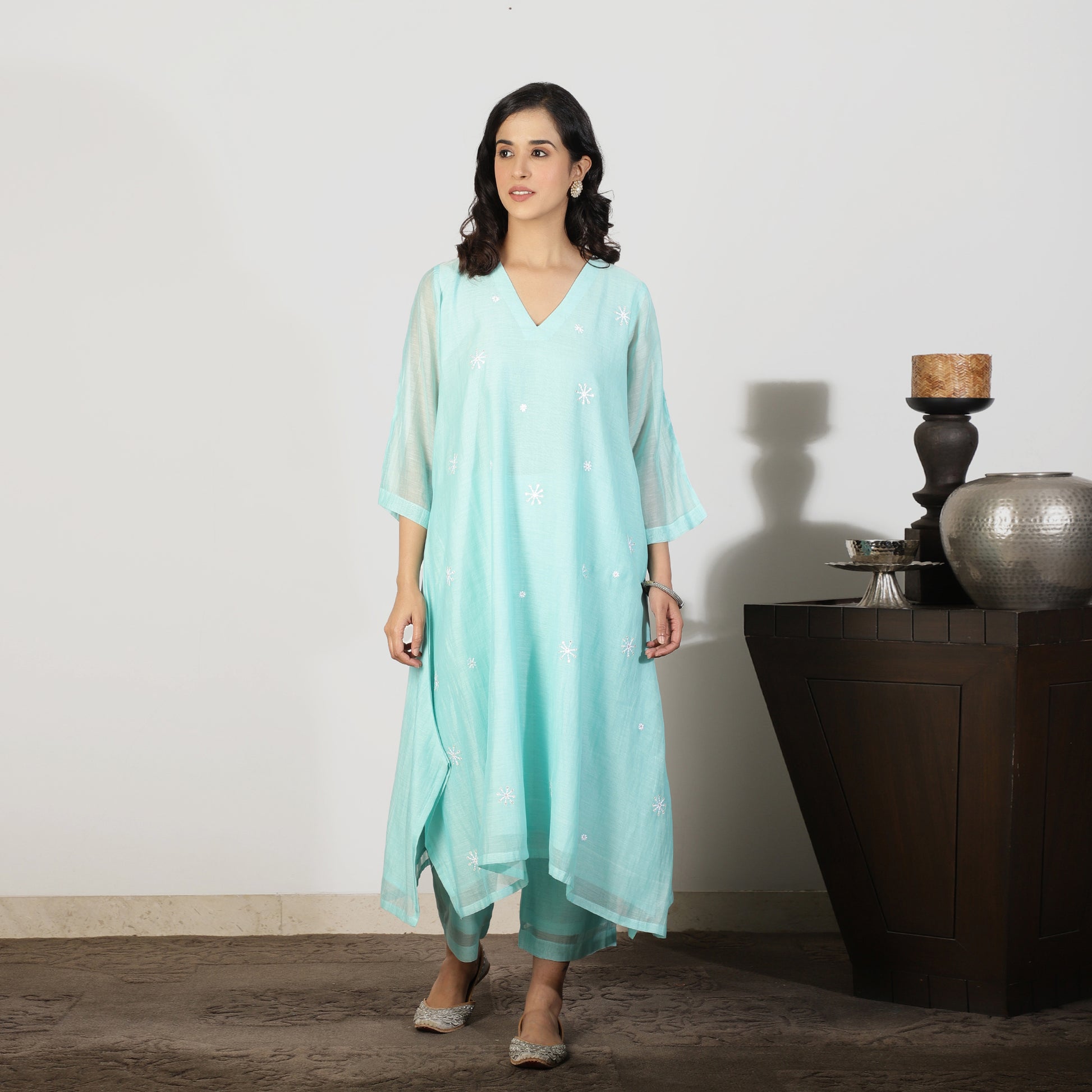 Aqua blue Chanderi kurta set with sequin detail - Spring Soul
