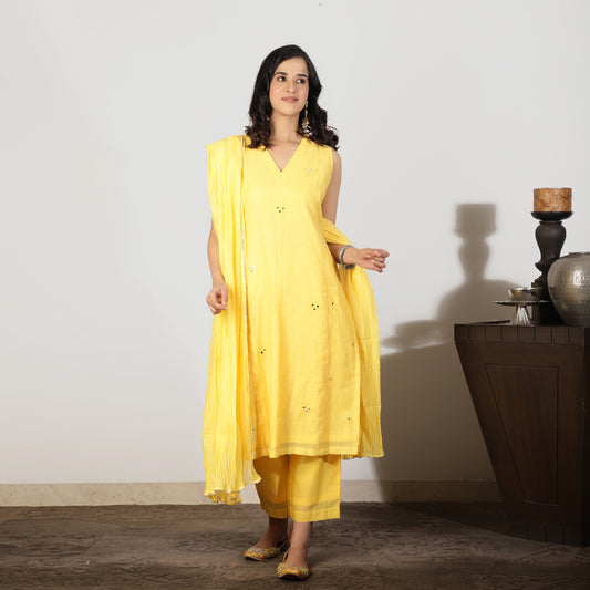 Yellow Chanderi Kurta set with Mirrorwork and Dupatta