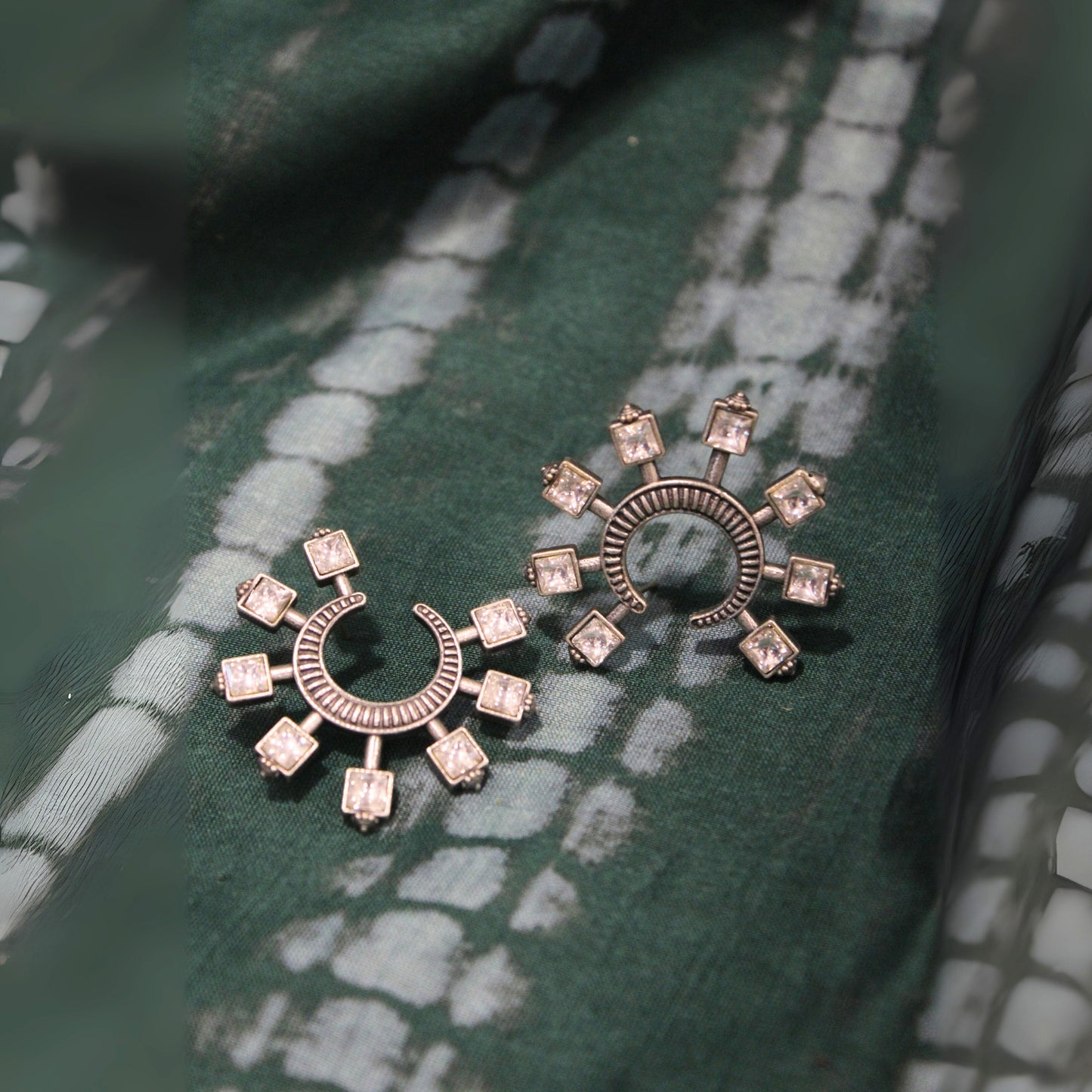 Lunar Radiance Studs