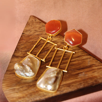 Pearl & Hexagon Drops in orange