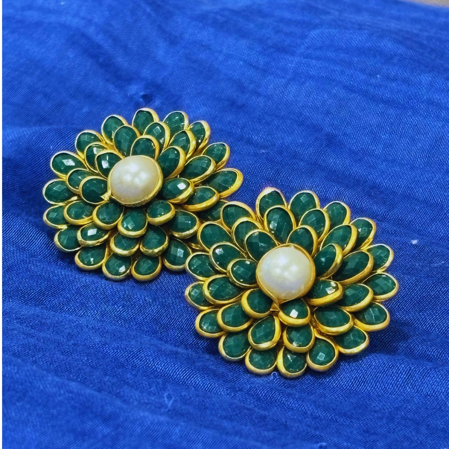 Daisy Bloom Studs