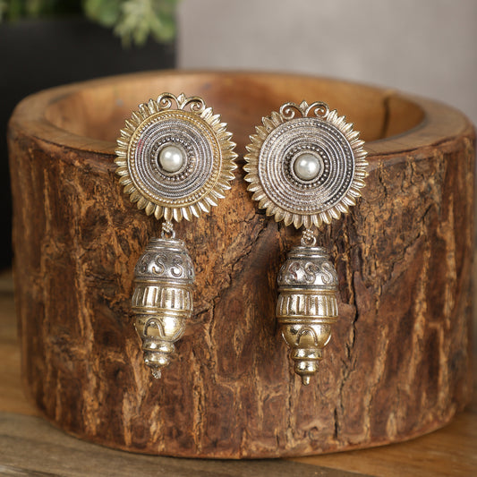 Dual-Tone Pearl Drops