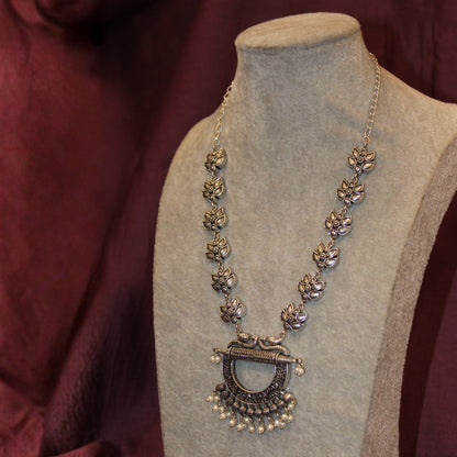 Floral Silver Necklace