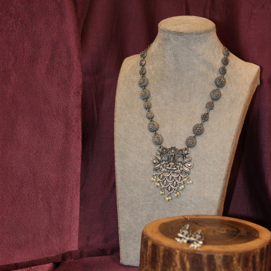 Temple Oxidized Silver Necklace Set