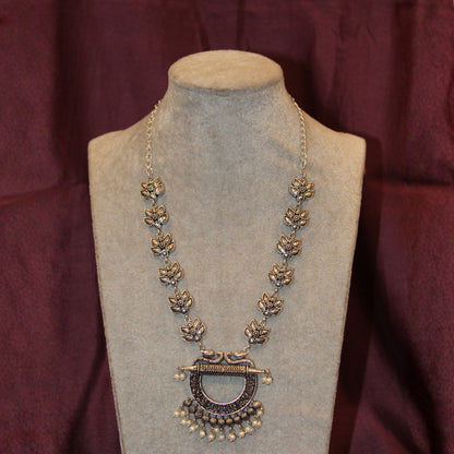 Floral Silver Necklace Set
