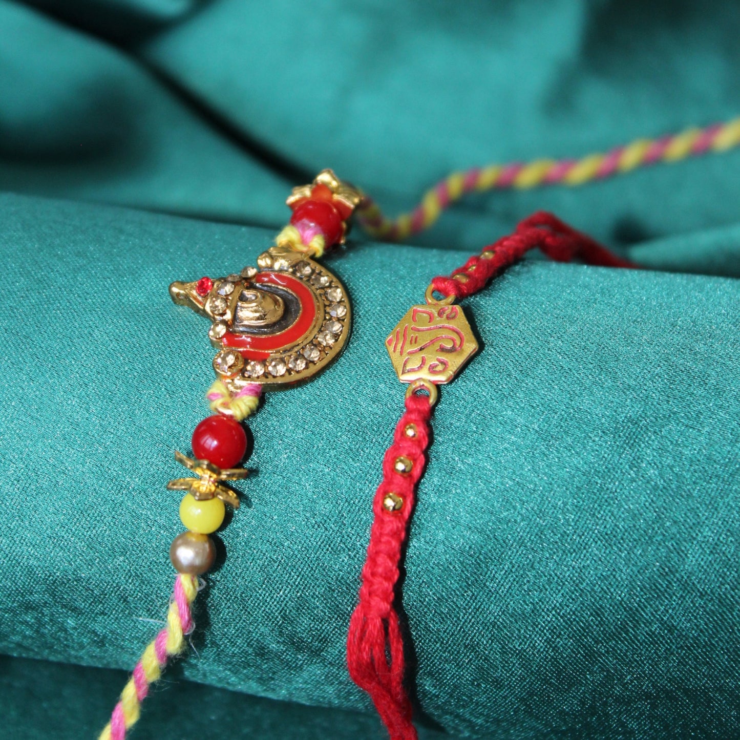 mangal rakhi set of 2