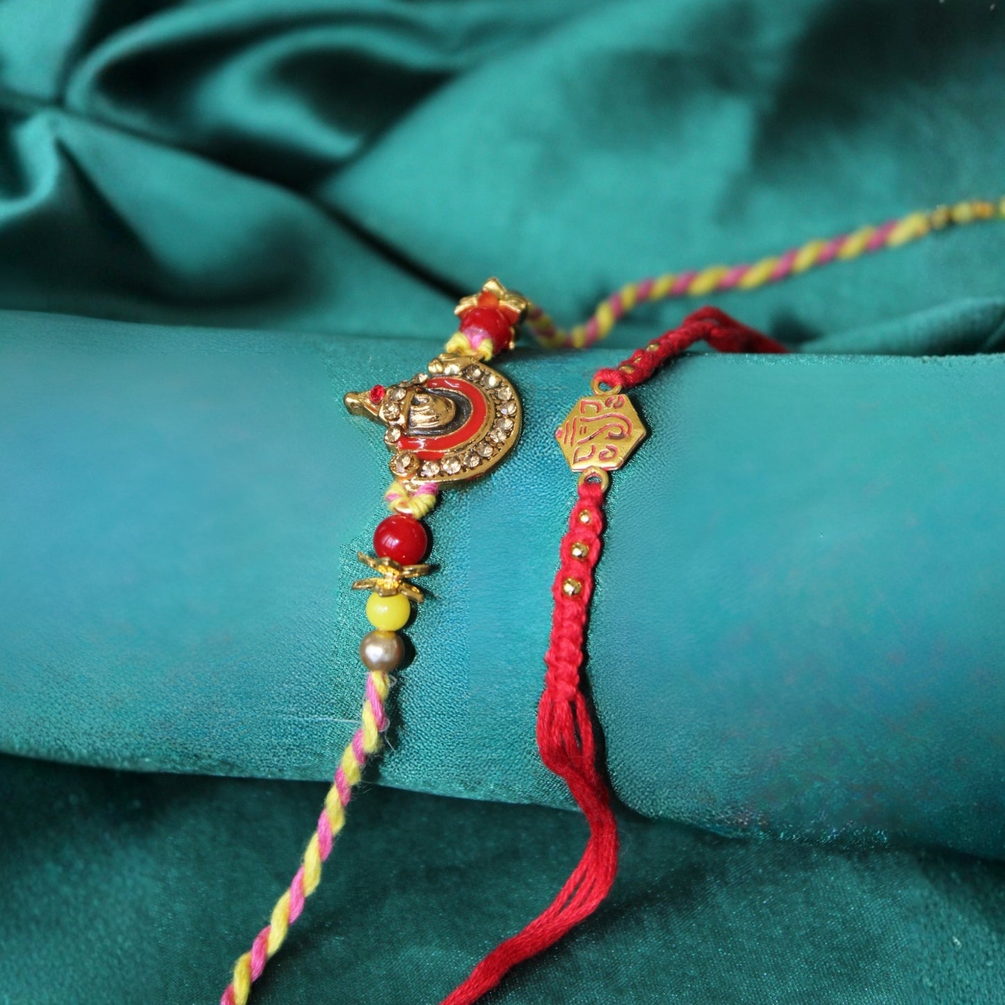 mangal rakhi set of 2
