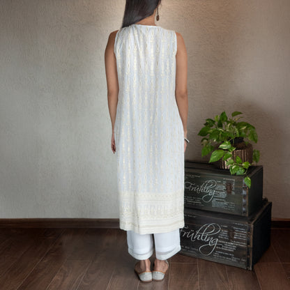 Off white embroidered Kurta set with Dupatta